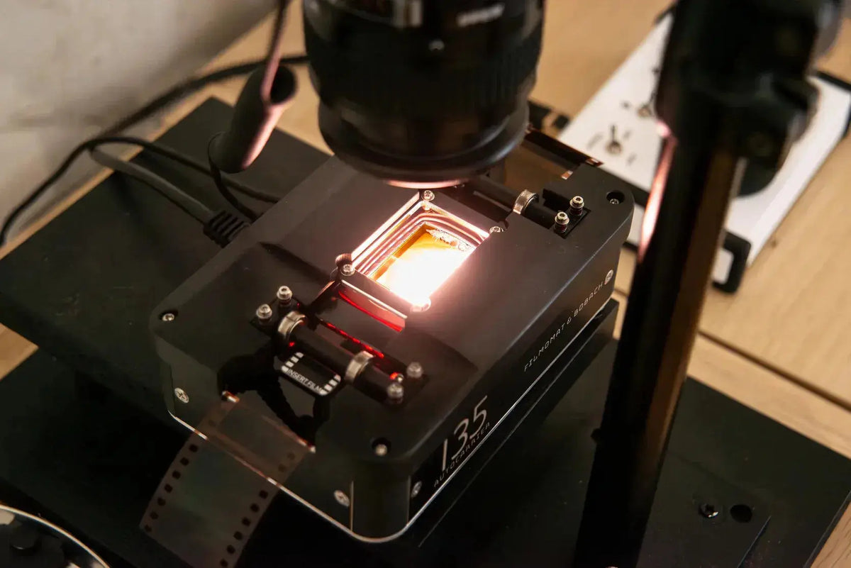 Film scanning workflow at Berlin Photo Studio