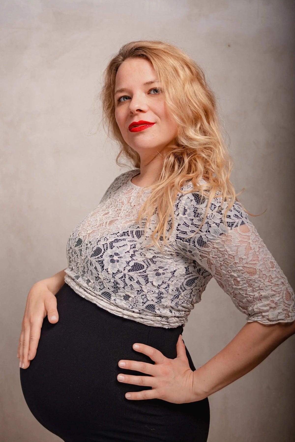 Best Time for a Maternity Photoshoot – Berlin Photo Studio