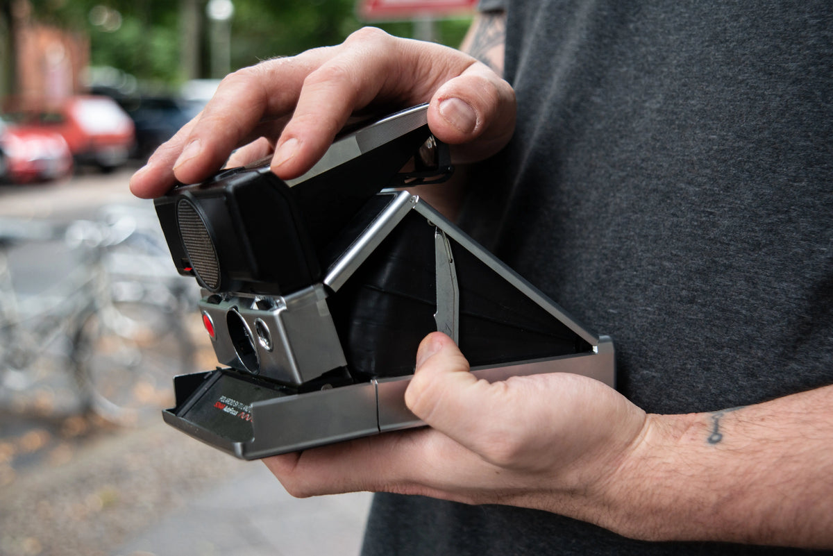 Polaroid SX-70 vs 600 vs i-Type vs Go: Which Film Do You Need? – Berlin Photo Studio