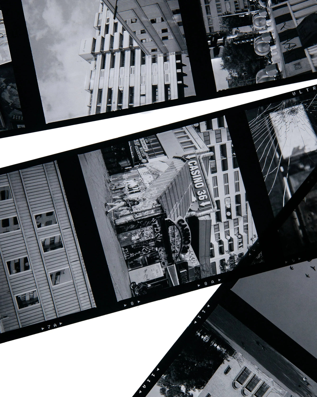 SCALA BW Slide Film Development – Black & White Reversal Precision - Photo Studio Berlin