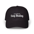 Stay Analog Dad Cap – Vintage Gothic bestickte Baseballmütze – Photo Studio Berlin