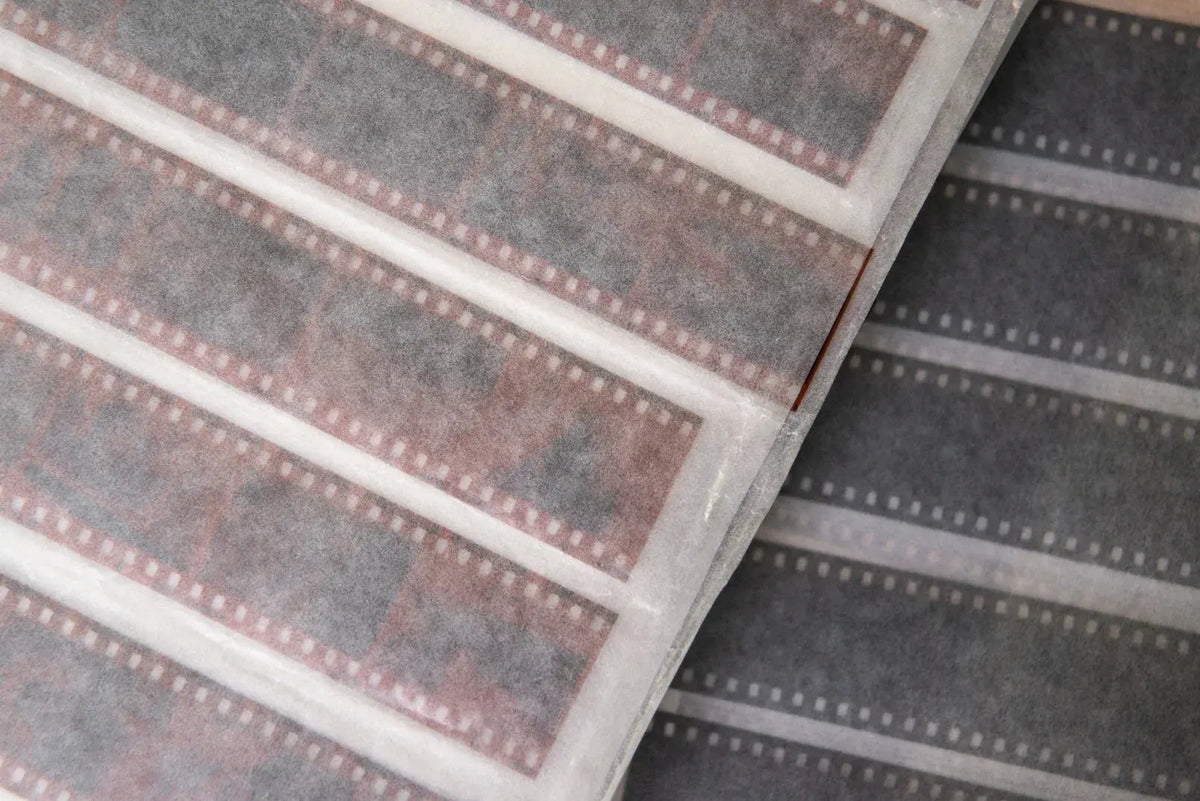 Pergamine Paper Sleeves 35mm – 7 Stripes - Photo Studio Berlin