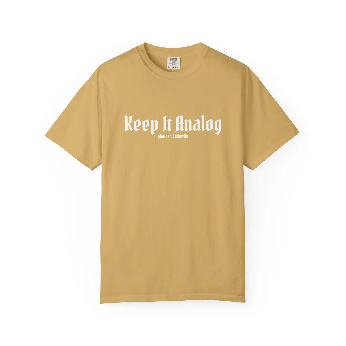 Keep It Analog T-Shirt — Vintage Retro Graphic Tee - Photo Studio Berlin