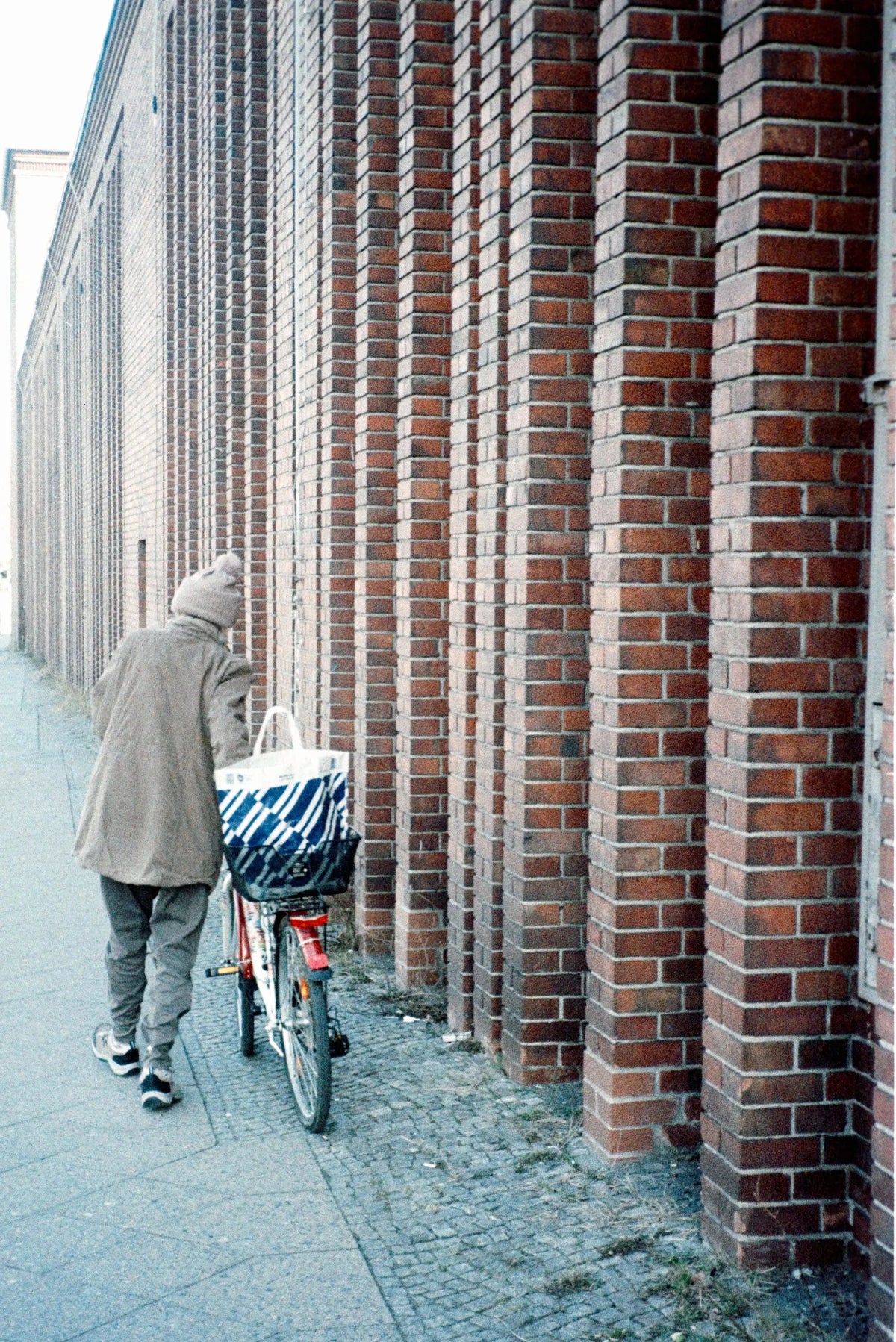 ECN-2 Holly Jolly 100 ISO – 135/36 (Christmas film roll) - Photo Studio Berlin