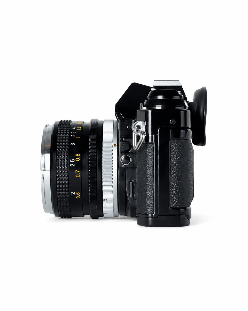 Canon AE-1 Program Black with FD 50mm f/1.8 Chrome Nose – product view 6