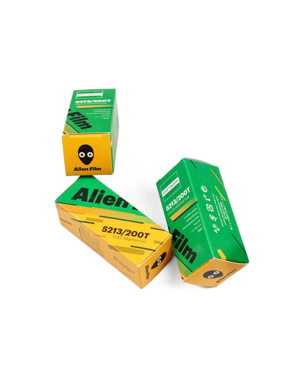 Alien Film Vision3 200T – 120 ECN-2 Cinema Film - Photo Studio Berlin